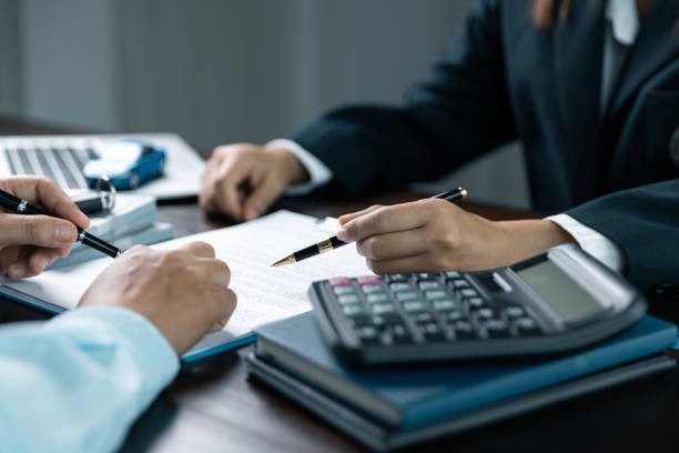 get-short-term-loans-online-beat-all-chances-to-get-money-big-1