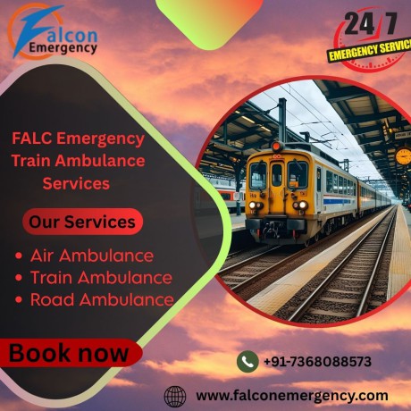 the-ambulance-service-of-the-falc-emergency-train-in-dibrugarh-works-with-modern-equipment-big-0