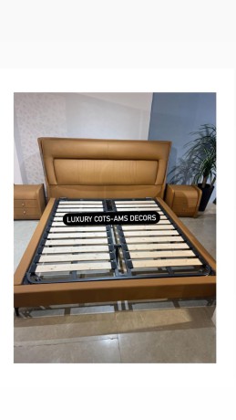 we-deals-with-home-decorsinteriorfurnitures-all-in-one-roof-big-3