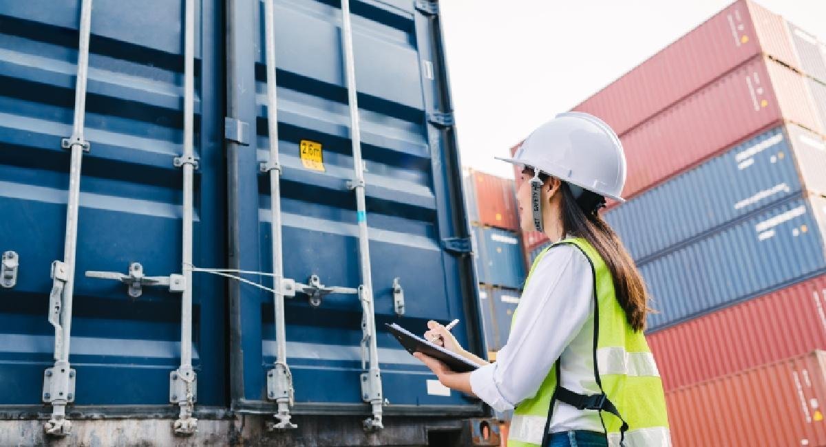 customs-clearance-services-in-india-big-0