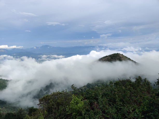 ooty-gem-cabs-taxi-services-room-booking-and-trekking-arrangements-big-3