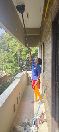 best-housemaid-service-in-bangalore-professional-cleaners-big-1