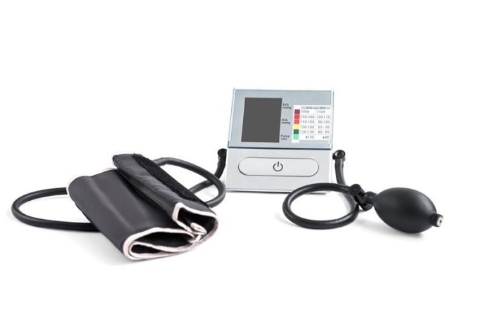 buy-omron-bp-monitors-online-best-prices-free-shipping-big-0